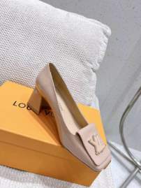 Picture of Louis Vuitton Shoes _SKULVsz35-42513525.5cmmnf0303